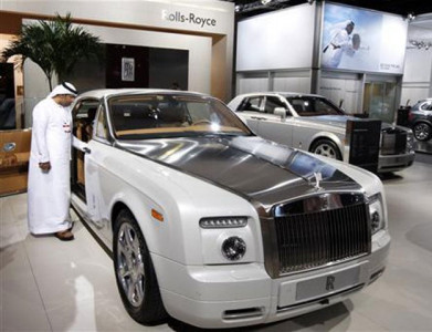 dubai tops new york london for cars per person
