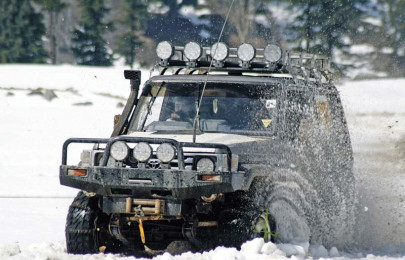 driving up a storm snow jeep rally concludes in swat