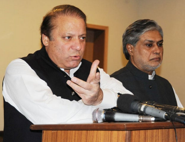 prime minister nawaz sharif and finance minister ishaq dar photo sana prime minister nawaz sharif and finance minister ishaq dar photo sana