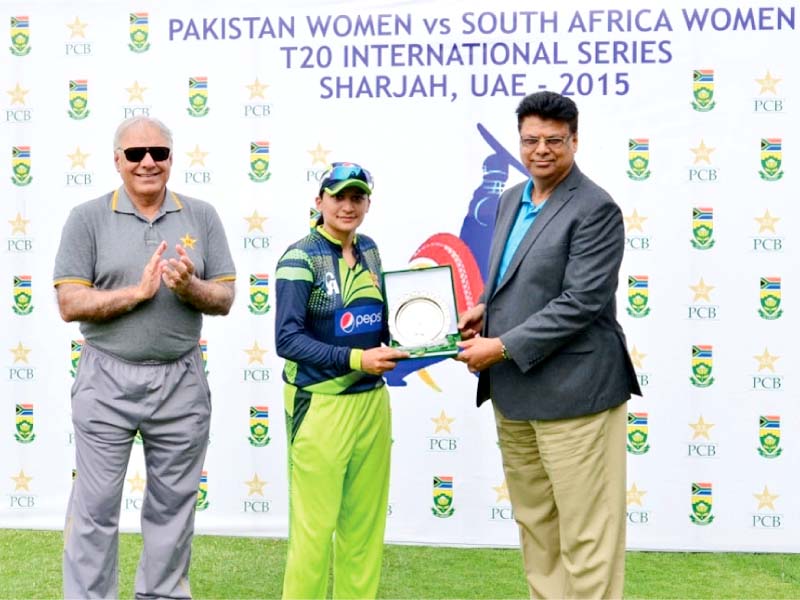 asmavia continued to impress by taking two wickets and scoring 21 runs photo pcb