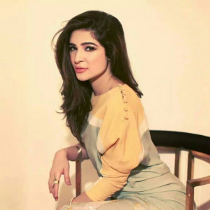 ayesha omar sets screen on fire in item song teaser