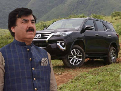while the masses suffer under austerity pti s shaukat yousafzai enjoys his new rs8mn car