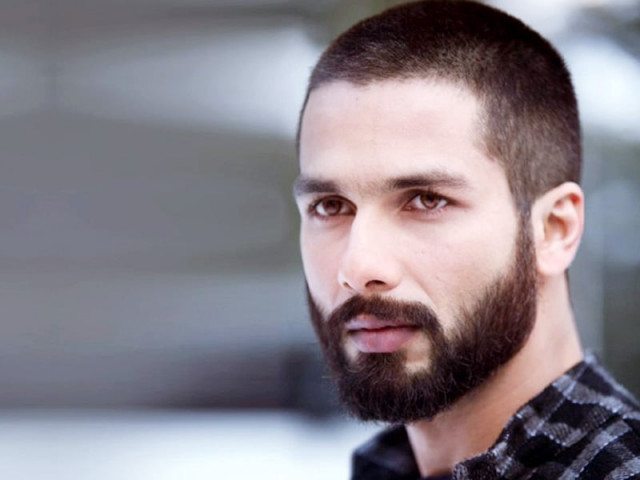 shahid takes on shakespeare s tragic hero in a possibly career changing haider photo file shahid takes on shakespeare s tragic hero in a possibly career changing haider photo file