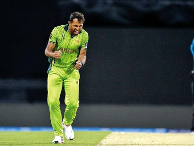 wahab riaz the parchi who shredded the tag