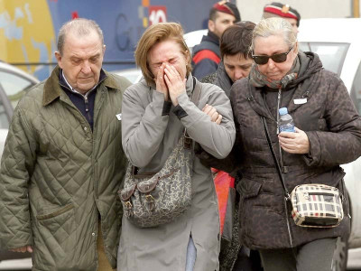 plane crashes in french alps killing all 150 passengers plane crashes in french alps killing all 150 passengers