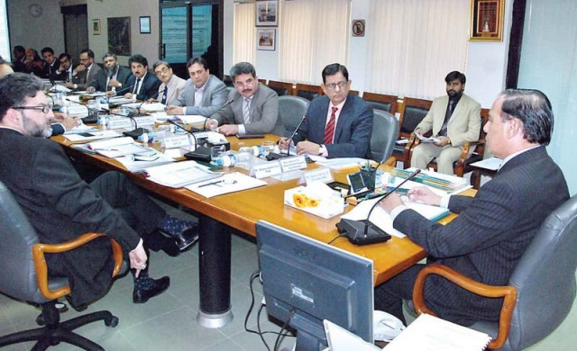chairman nab qamar zaman chairs the meeting at nab headquarters photo app chairman nab qamar zaman chairs the meeting at nab headquarters photo app