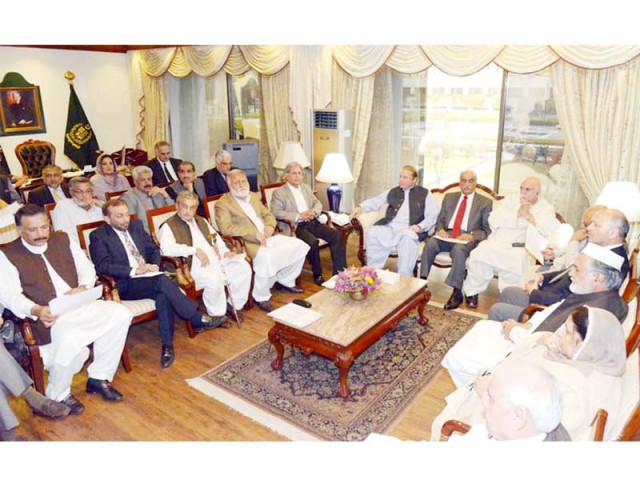 prime minister nawaz sharif chairs a meeting with parliamentary leaders photo inp prime minister nawaz sharif chairs a meeting with parliamentary leaders photo inp