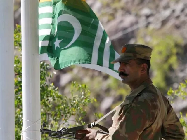 hurriyat leaders call on pakistan high commissioner to india photo epa hurriyat leaders call on pakistan high commissioner to india photo epa
