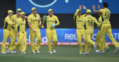 australia beat india by 95 runs to book final against new zealand