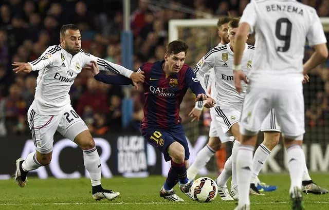 barcelona 039 s argentinian forward lionel messi r vies with real madrid 039 s forward spanish league football match fc barcelona vs real madrid cf at the camp nou stadium photo barcelona 039 s argentinian forward lionel messi r vies with real madrid 039 s forward jese l during the quot clasico quot spanish league football match fc barcelona vs real madrid cf at the camp nou stadium in barcelona on march 22 2015 photo afp barcelona 039 s argentinian forward lionel messi r vies with real madrid 039 s forward spanish league football match fc barcelona vs real madrid cf at the camp nou stadium photo barcelona 039 s argentinian forward lionel messi r vies with real madrid 039 s forward jese l during the quot clasico quot spanish league football match fc barcelona vs real madrid cf at the camp nou stadium in barcelona on march 22 2015 photo afp
