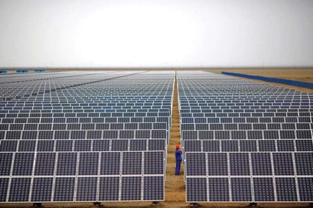 the punjab government announced the establishment of quaid e azam solar park over an area of 5 000 acres in the cholistan development authority in bahawalpur photo reuters the punjab government announced the establishment of quaid e azam solar park over an area of 5 000 acres in the cholistan development authority in bahawalpur photo reuters
