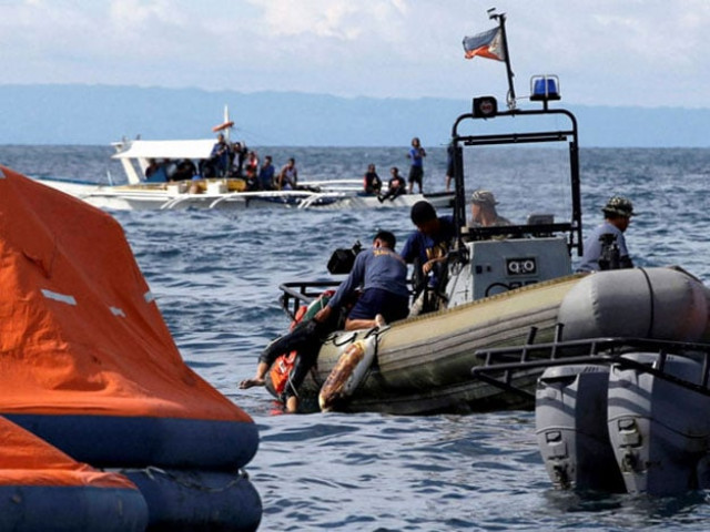 a file photo of indian ships in yemen photo oneindia a file photo of indian ships in yemen photo oneindia