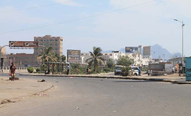 yemenis walk in an empty street in the southern yemeni city of aden on march 26 2015 warplanes from a saudi led coalition bombed huthi shiite rebels in support of yemen 039 s embattled president who headed to an arab summit to garner support as iran warned the intervention was quot dangerous quot photo afp