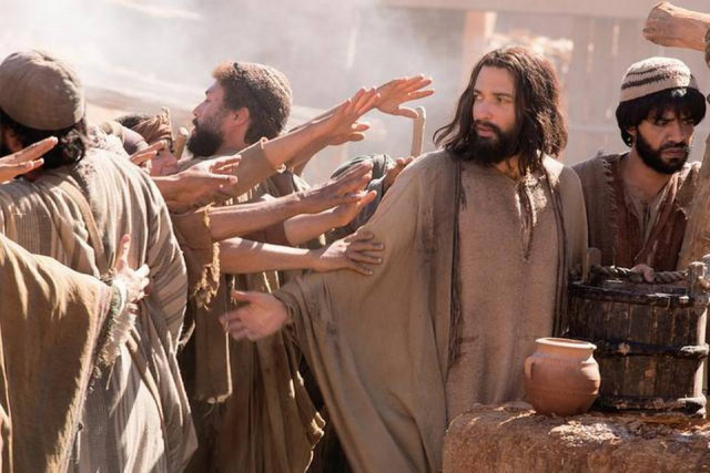haaz sleiman plays jesus in national geographic channel s killing jesus photo kent eanes national geographic channels