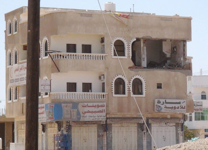 india to airlift citizens from war torn yemen