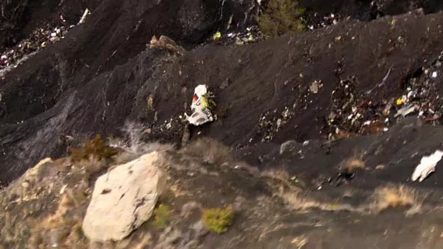 debris from the germanwings airbus a320 is seen strewn over the crash site in the french alps above the southeastern town of seyne les alps photo afp debris from the germanwings airbus a320 is seen strewn over the crash site in the french alps above the southeastern town of seyne les alps photo afp