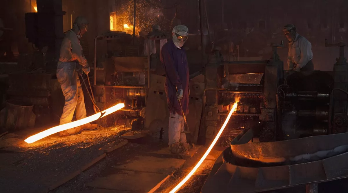headquartered in karachi pakistan steel mills is the largest industrial mega corporation with a production capacity of 1 5 million tons of steel and iron foundries photo reuters headquartered in karachi pakistan steel mills is the largest industrial mega corporation with a production capacity of 1 5 million tons of steel and iron foundries photo reuters