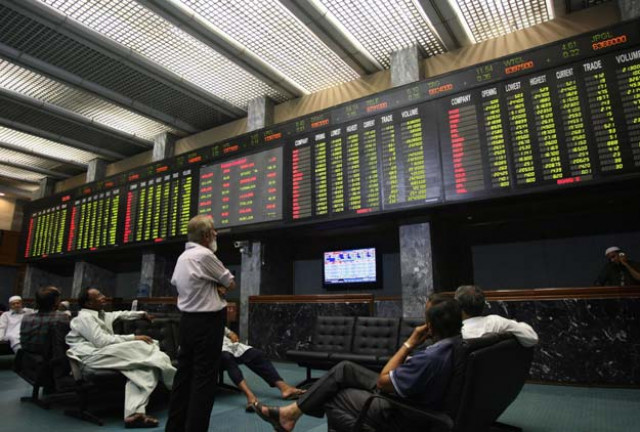 foreign institutional investors were net buyers of rs1 12 billion worth of shares during the session photo rashid ajmeri express foreign institutional investors were net buyers of rs1 12 billion worth of shares during the session photo rashid ajmeri express