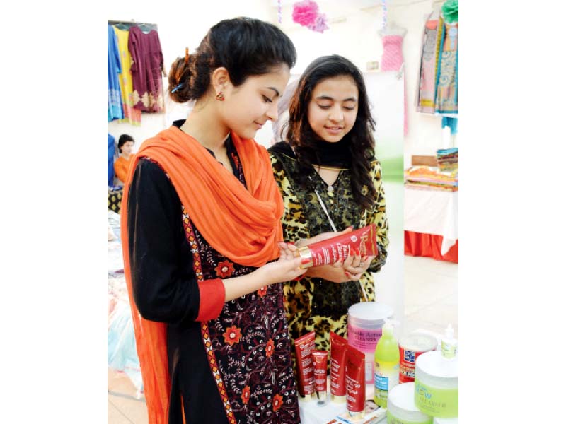 guests look around at the exhibits put on display at the women development centre photo huma choudhary express