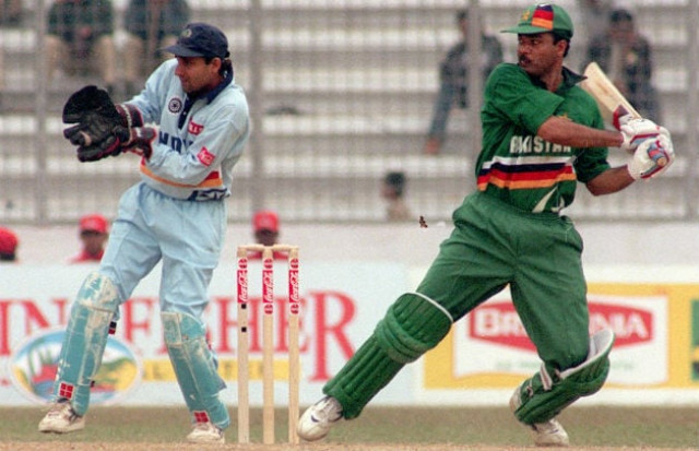 a file photo of ijaz ahmed batting against india in 1997 photo afp a file photo of ijaz ahmed batting against india in 1997 photo afp