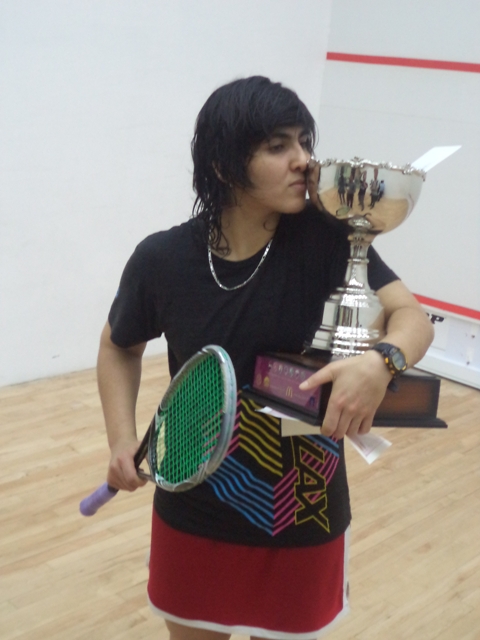 despite carrying an ankle injury maria toorpakai stunned top seed siyoli waters 3 2 in the final to clinch the 2nd bahria town international 10 000 women squash championship title photo courtesy psf
