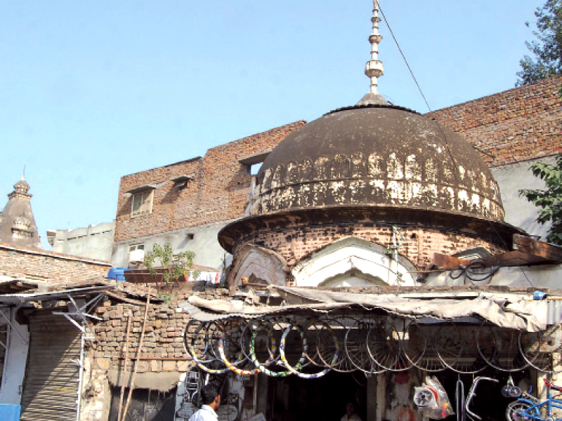 punjab government has finalised security arrangements for the pilgrims photo muhammad javaid express