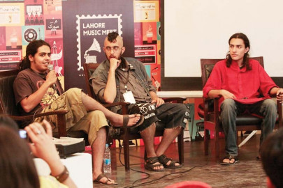 frequent gigs can help metal music revival