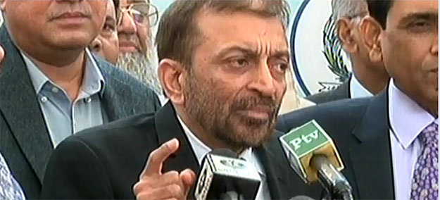 an express news screen grab of mqm leader farooq sattar