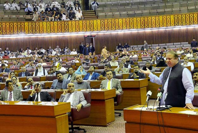 prime minister nawaz sharif addressing the joint session of parliament on tuesday photo pid