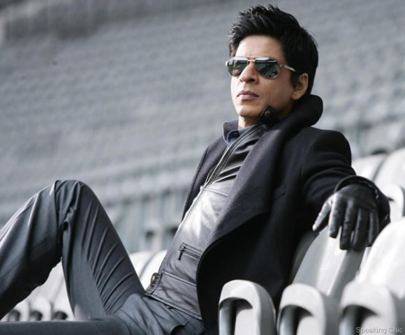 srk will play a double role one of a fan and the other of a superstar photo southasiantimes