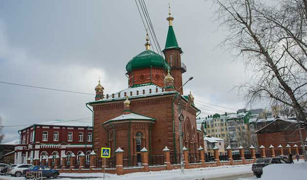 the mosque was seized and closed in the 1920s to be used as a cinema and then a restaurant that served alcohol photo world bulletin