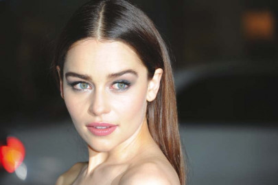 clarke on the dragon ladies of game of thrones clarke on the dragon ladies of game of thrones