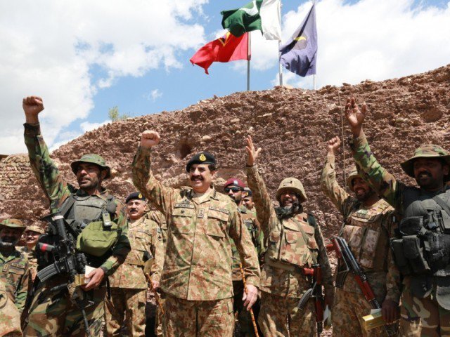 general raheel sharif was careful to thank what he called the tribal brethren for their support in evicting the militants from the tribal region photo ispr