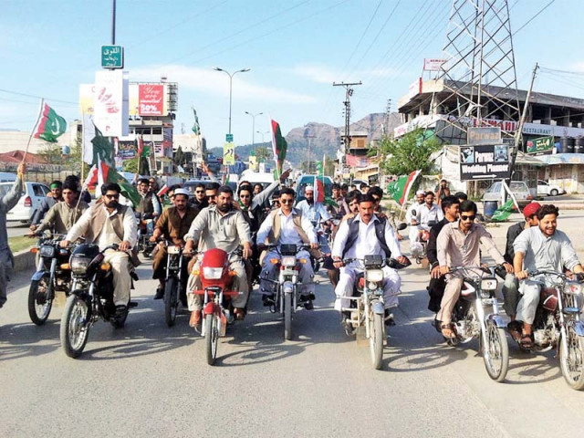 workers of tehreek e suba hazara take out a motorcycle rally in abbottabad photo online workers of tehreek e suba hazara take out a motorcycle rally in abbottabad photo online