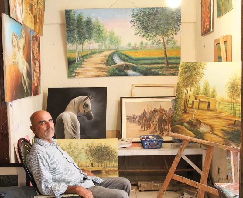 cinema artist yousuf shah finds his true calling in painting backdrops for theatres and portraits of characters photo aysha saleem express cinema artist yousuf shah finds his true calling in painting backdrops for theatres and portraits of characters photo aysha saleem express