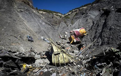 turkish airlines chief urges pilots to marry after germanwings tragedy