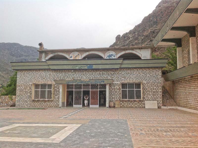 the shrine of haji sahib turangzai in mohmand agency photos mureeb mohmand express