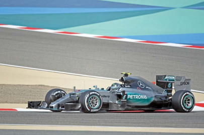 bahrain grand prix rosberg clocks fastest time in second practice