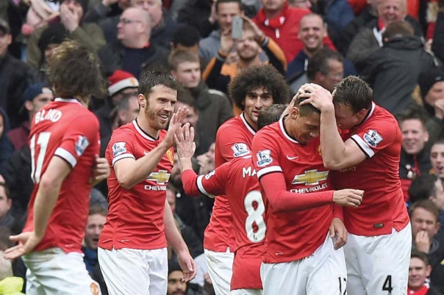 manchester united go into the match against chelsea riding on the back of a six game winning streaking having beaten neighbours manchester city last weekend with a 4 2 margin photo afp manchester united go into the match against chelsea riding on the back of a six game winning streaking having beaten neighbours manchester city last weekend with a 4 2 margin photo afp
