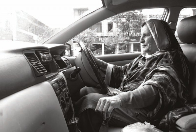 zahida kazmi who started driving a taxi in the late 1980s is perhaps pakistan s first female taxi driver photo muhammad javaid zahida kazmi who started driving a taxi in the late 1980s is perhaps pakistan s first female taxi driver photo muhammad javaid