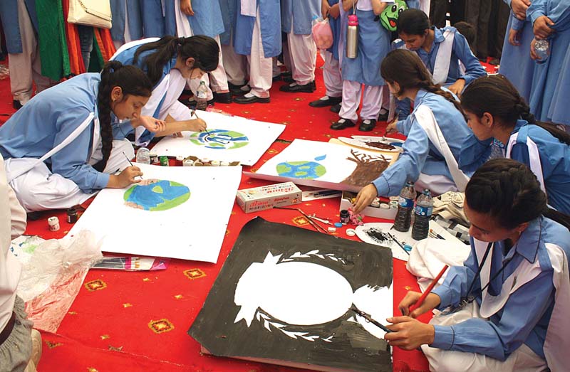 schoolchildren take part in a painting competition highlighting the importance of tackling climate change in the capital photo inp