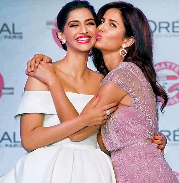sonam and katrina came decked up in two glamorous but different looks photo indiatoday sonam and katrina came decked up in two glamorous but different looks photo indiatoday