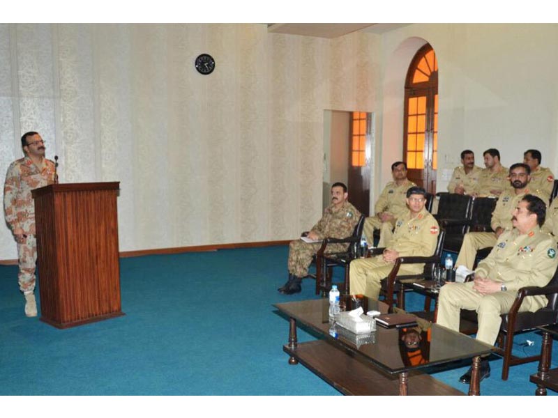 army chief gen raheel sharif receiving a briefing by the corps hq in karachi from dg rangers on operation preparedness and latest law and order situation photo ispr