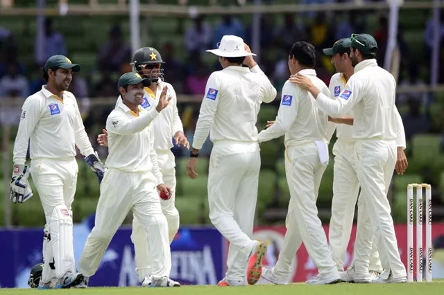 taking the reins muhammad hafeez and azhar ali anchored pakistan to a comfortable position at the end of the second day of the first test after sami aslam was controversially given out by the third umpire in the 12th over photo afp taking the reins muhammad hafeez and azhar ali anchored pakistan to a comfortable position at the end of the second day of the first test after sami aslam was controversially given out by the third umpire in the 12th over photo afp