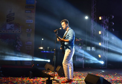 undeterred by shiv sena threats atif to continue tour in india undeterred by shiv sena threats atif to continue tour in india