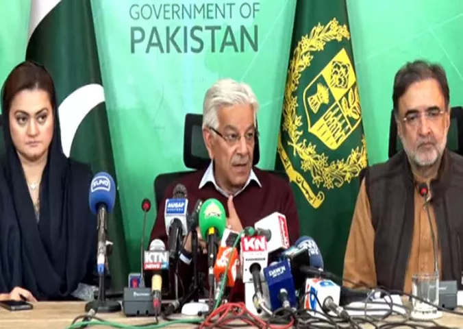 federal ministers address a press conference on tuesday photo radio pakistan federal ministers address a press conference on tuesday photo radio pakistan