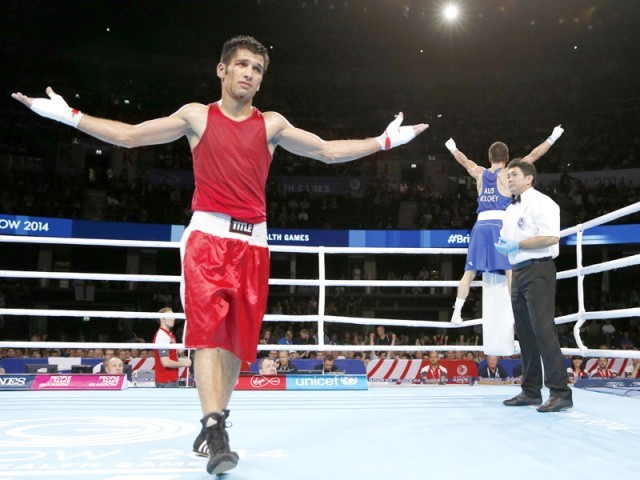 he 27 year old watched the fight in quetta at the big screen he arranged at his home and most of his boxing friends and enthusiast awaiting the bout eagerly joined him photo afp