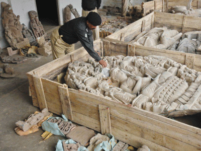 balochistan s assets govt disinterest keeps smuggled relics in europe
