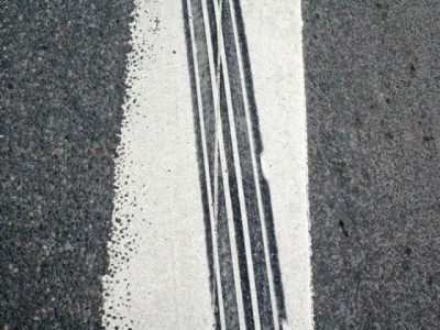 three children killed in water tanker collision in karachi