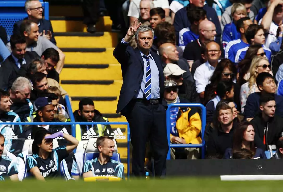 chelsea manager jose mourinho gesticulates during his side 039 s win against crystal palace on sunday chelsea won the match 1 0 and sealed another epl crown the third for mourinho photo reuters chelsea manager jose mourinho gesticulates during his side 039 s win against crystal palace on sunday chelsea won the match 1 0 and sealed another epl crown the third for mourinho photo reuters